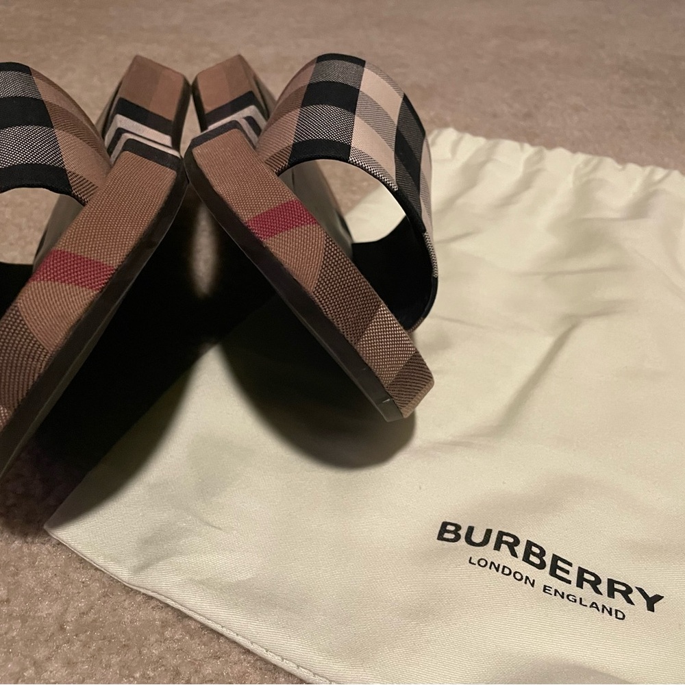 Burberry Checkered Slide Sandals in Black/Tan